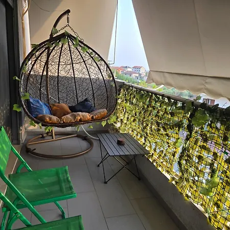 Sweet Deluxe Apartment